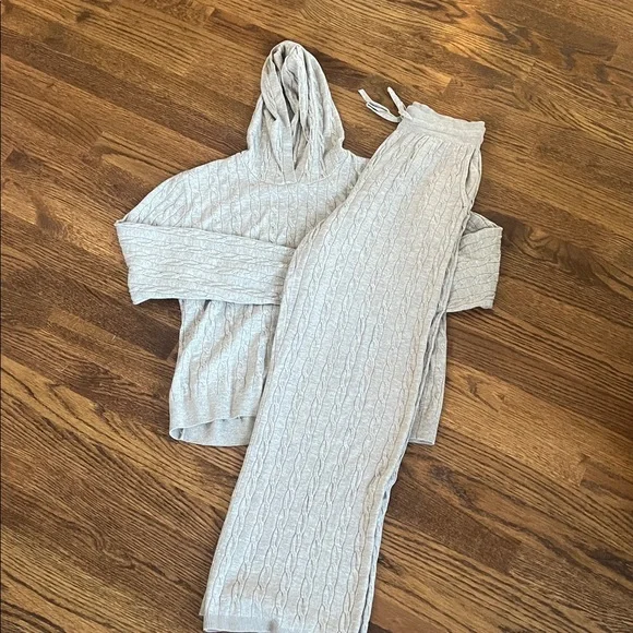 Uniqlo cable knit sweater set beige - Picture 4 of 4